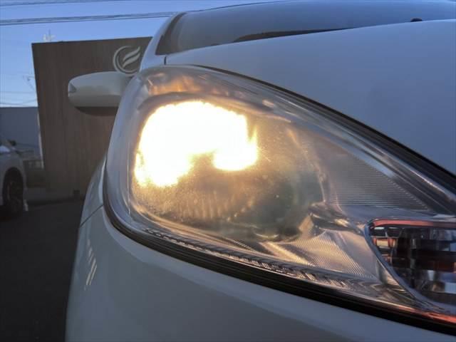 フィットハイブリッド ベースグレード　メモリーナビ　バックカメラ　フルセグＴＶ　スマートキー　禁煙車　ＥＴＣ　クルーズコントロール　盗難防止装置　電動格納ミラー　アイドリングストップ　パワーウィンドウ（29枚目）