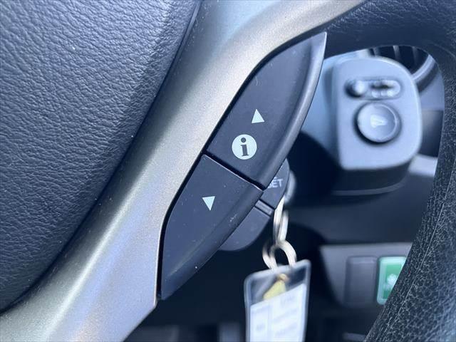 フィットハイブリッド ベースグレード　メモリーナビ　バックカメラ　フルセグＴＶ　スマートキー　禁煙車　ＥＴＣ　クルーズコントロール　盗難防止装置　電動格納ミラー　アイドリングストップ　パワーウィンドウ（36枚目）