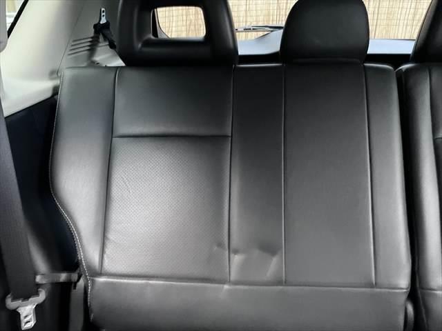 ジープ・コンパス リミテッド ボストンオーディオ クルーズコントロール SDナビ バックカメラ シートヒーター パワーシート Bluetooth フルセグTV ETC 純正18インチアルミホイール 衝撃緩和ヘッドレスト(55枚目)