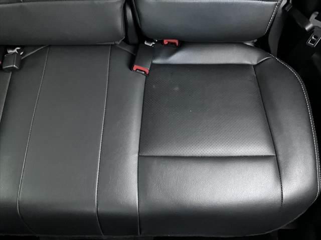 ジープ・コンパス リミテッド ボストンオーディオ クルーズコントロール SDナビ バックカメラ シートヒーター パワーシート Bluetooth フルセグTV ETC 純正18インチアルミホイール 衝撃緩和ヘッドレスト(62枚目)