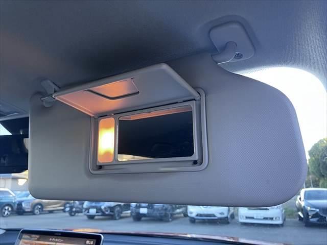 エクリプスクロスＰＨＥＶ Ｇ　４ＷＤ　レーダークルーズコントロール　衝突軽減ブレーキ　フルセグＴＶ　ＥＴＣ　禁煙車　クリアランスソナー　ＢＳＭ　シートヒーター　パワーシート　ハーフレザー　ＬＥＤヘッドライト　Ｂｌｕｅｔｏｏｔｈ対応（45枚目）