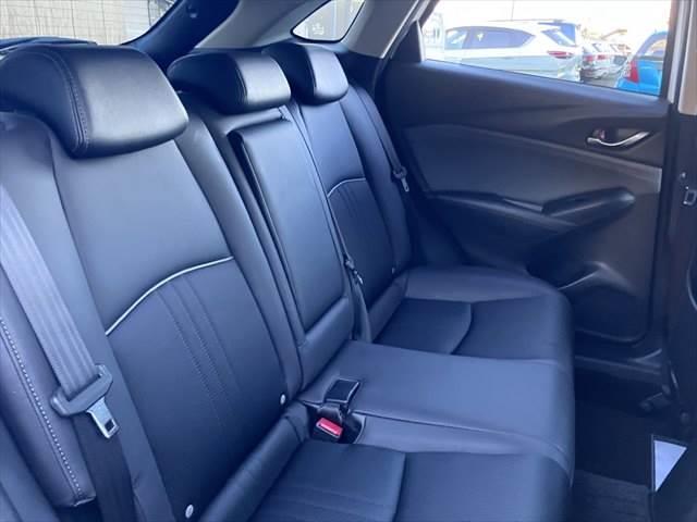 CX-3 XD プロアクティブ Sパッケージ 禁煙車 衝突軽減ブレーキ 純正SDナビ バックカメラ フルセグTV Bluetooth LEDヘッドライト レーダークルーズコントロール シートヒーター パワーシート クリアランスソナー スマートキー(11枚目)