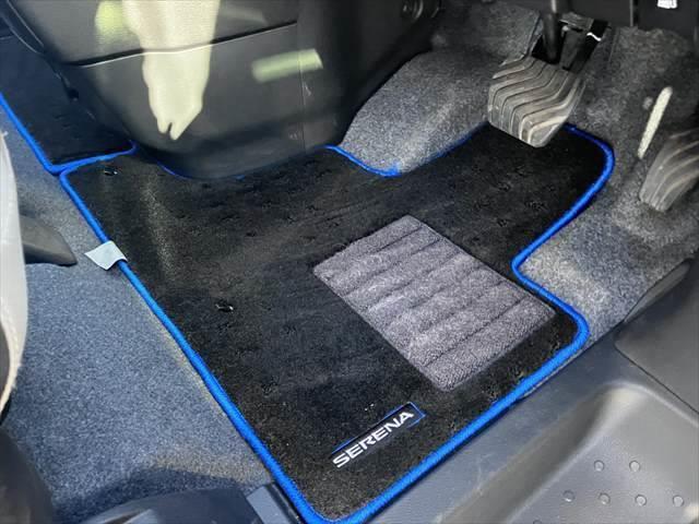 セレナ ｅ－パワー　ハイウェイスターＶ　フリップダウンモニター　純正１０インチナビ　禁煙車　衝突軽減ブレーキ　両側パワースライドドア　アラウンドビューモニター　フルセグ　Ｂｌｕｅｔｏｏｔｈ　ＬＥＤヘッドライト　レーダークルーズコントロール（54枚目）