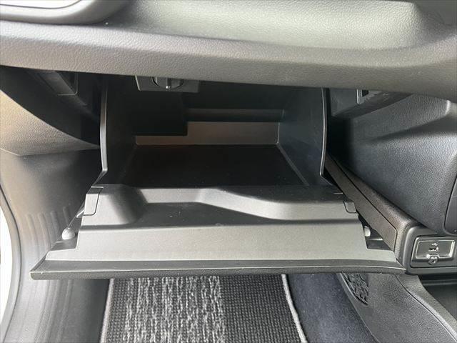 ジープ・レネゲード リミテッド 禁煙車 衝突軽減ブレーキ 本革シート 純正8インチメモリーナビ バックカメラ フルセグTV Bluetooth シートヒーター ルーフレール レーダークルーズコントロール クリアランスソナー(49枚目)