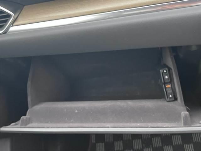 CX-5 XD エクスクルーシブモード 純正SDナビ 本革シート 全方位カメラ レーダークルーズコントロール シートエアコン クリアランスソナー フルセグ LEDヘッドライト 禁煙車 ETC パワーシート 純正19インチAW 電動リアゲート(51枚目)