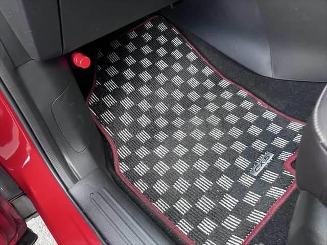 CX-5 XD エクスクルーシブモード 純正SDナビ 本革シート 全方位カメラ レーダークルーズコントロール シートエアコン クリアランスソナー フルセグ LEDヘッドライト 禁煙車 ETC パワーシート 純正19インチAW 電動リアゲート(57枚目)