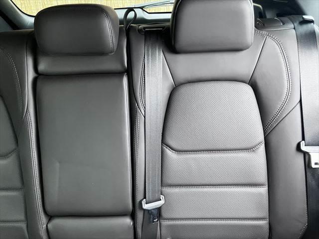 CX-5 XD エクスクルーシブモード 純正SDナビ 本革シート 全方位カメラ レーダークルーズコントロール シートエアコン クリアランスソナー フルセグ LEDヘッドライト 禁煙車 ETC パワーシート 純正19インチAW 電動リアゲート(70枚目)