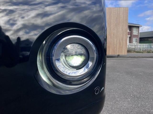 ランドクルーザープラド TX Lパッケージ サンルーフ 純正SDナビ 本革シート バックカメラ サイドカメラ 禁煙車 クルーズコントロール フルセグTV LEDヘッドライト パワーシート シートヒーター 4WD ETC2.0 純正17インチAW(12枚目)