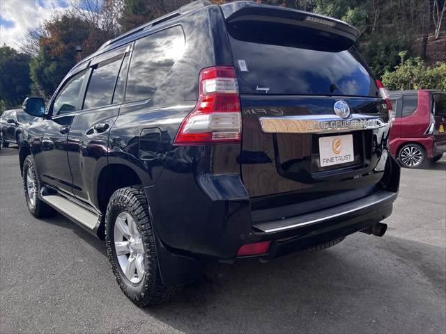 ランドクルーザープラド TX Lパッケージ サンルーフ 純正SDナビ 本革シート バックカメラ サイドカメラ 禁煙車 クルーズコントロール フルセグTV LEDヘッドライト パワーシート シートヒーター 4WD ETC2.0 純正17インチAW(20枚目)