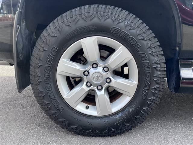 ランドクルーザープラド TX Lパッケージ サンルーフ 純正SDナビ 本革シート バックカメラ サイドカメラ 禁煙車 クルーズコントロール フルセグTV LEDヘッドライト パワーシート シートヒーター 4WD ETC2.0 純正17インチAW(28枚目)