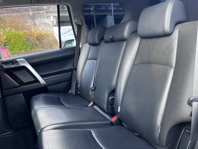 ランドクルーザープラド TX Lパッケージ サンルーフ 純正SDナビ 本革シート バックカメラ サイドカメラ 禁煙車 クルーズコントロール フルセグTV LEDヘッドライト パワーシート シートヒーター 4WD ETC2.0 純正17インチAW(34枚目)