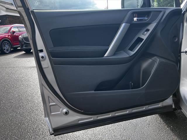 フォレスター 2.0i-S アイサイト メモリナビ 衝突軽減ブレーキ バックカメラ(63枚目)