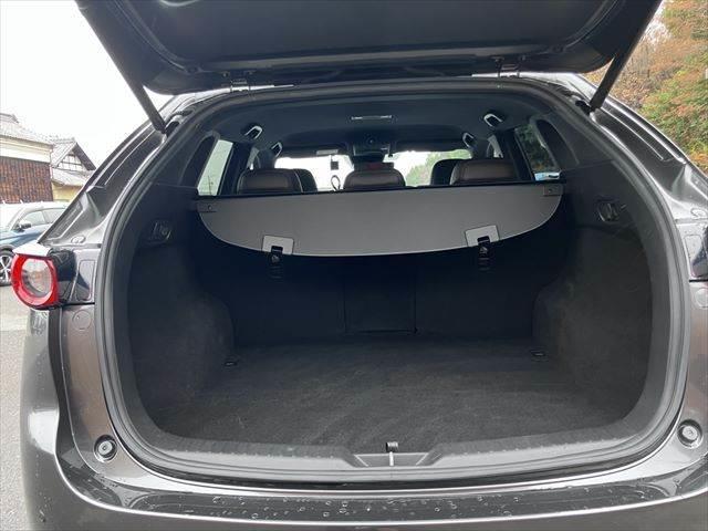 ＣＸ－５ ＸＤ　エクスクルーシブモード　ＢＯＳＥスピーカー　純正ＳＤナビ　全方位カメラ　レーダークルーズコントロール　シートヒーター　禁煙車　本革シート　衝突軽減ブレーキ　フルセグＴＶ　Ｂｌｕｅｔｏｏｔｈ　パワーシート　ＬＥＤヘッドライト（12枚目）