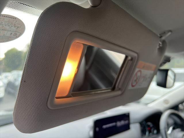 ＣＸ－５ ＸＤ　ブラックトーンエディション　黒革シート　純正ＳＤナビ　レーダークルーズコントロール　全周囲カメラ　シートヒーター　禁煙車　衝突軽減ブレーキ　パワーシート　電動リアゲート　フルセグＴＶ　Ｂｌｕｅｔｏｏｔｈ（44枚目）