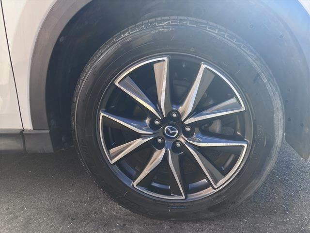 ＣＸ－５ ＸＤ　プロアクティブ　純正ナビ　レーダークルーズコントロール　シートヒーター　バックカメラ　衝突軽減ブレーキ　禁煙車　ディーゼルターボ　ＬＥＤヘッドライト　ＭＴモード付　純正１９インチＡＷ　ブラインドスポットモニター（15枚目）