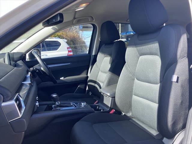ＣＸ－５ ＸＤ　プロアクティブ　純正ナビ　レーダークルーズコントロール　シートヒーター　バックカメラ　衝突軽減ブレーキ　禁煙車　ディーゼルターボ　ＬＥＤヘッドライト　ＭＴモード付　純正１９インチＡＷ　ブラインドスポットモニター（33枚目）
