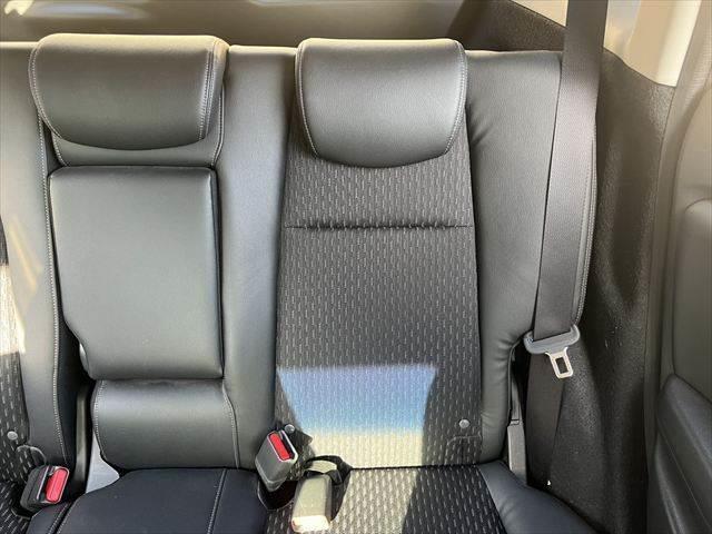 フィットハイブリッド Ｌパッケージ　純正メモリーナビ　クルーズコントロール　バックカメラ　ＥＴＣ　スマートキー　禁煙車　地デジＴＶ　Ｂｌｕｅｔｏｏｔｈ　ＬＥＤヘッドライト　ハーフレザーシート　アイドリングストップ（56枚目）