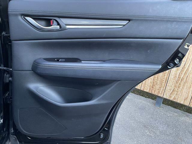 ＣＸ－５ ＸＤ　Ｌパッケージ　本革シート　純正ナビ　レーダークルーズコントロール　シートヒーター　４ＷＤ　禁煙車　ＭＴモード　パワーシート　パワーバックドア　ＬＥＤヘッドライト　ＥＴＣ　衝突軽減ブレーキ　ブラインドスポットモニター（64枚目）