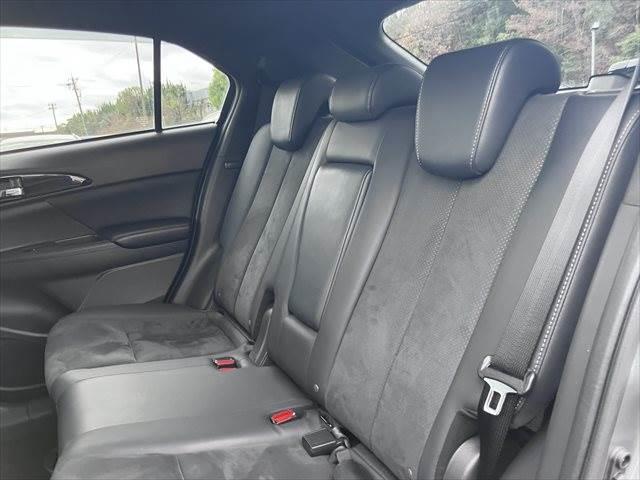 ������ȑ��Q��ڃV�[�g