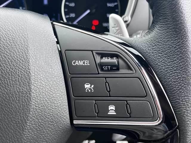 �����[�_�[�N���[�Y�R���g���[��