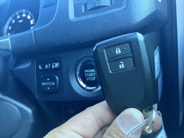 ハイエースバン ディーゼル　５ドア　標準ルーフ　標準フロア　２／５人　スーパ　ＳＤナビ　全方位カメラ　衝突軽減ブレーキ（41枚目）