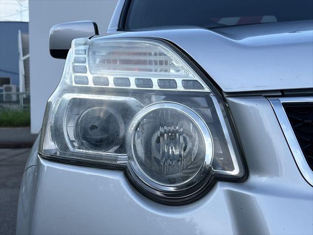 20Xtt 半年保証付 純正SDナビ クルーズコントロール 4WD HIDヘッドライト 純正18インチアルミホイール シートヒーター プライバシーガラス オートライト(12枚目)