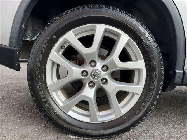 20Xtt 半年保証付 純正SDナビ クルーズコントロール 4WD HIDヘッドライト 純正18インチアルミホイール シートヒーター プライバシーガラス オートライト(18枚目)