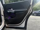 MERCEDES BENZ GLB