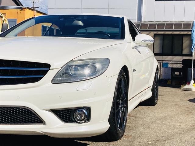 ＣＬ６３　ＡＭＧ　禁煙車　最終ＮＡエンジン　Ｍ１５６　ＣＬ６３　ＡＭＧ　左ハンドル　スペアキー　ローダウン　ナイトビューモニター　デビルセンターマフラー　エントラントランプ　イルミスカッフプレート　走行中地デジ視聴可(10枚目)