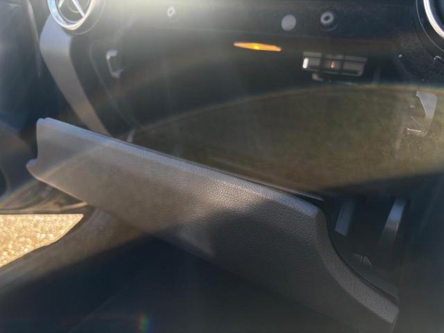 SLK R172/AMGスポーツパッケージ/自社制作/ガラスルーフ AMGスポーツパッケージ/パナメリカーナ新品/ガラスルーフ/R172/ボンネットクロームフィン新品/オーナメントAMG新品/コマンドダイヤルAMG新品/AMGバッヂ新品/電動オープン/エアスカーフ(55枚目)