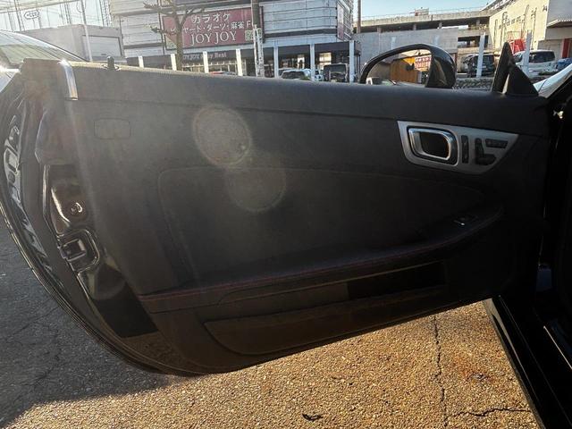 SLK R172/AMGスポーツパッケージ/自社制作/ガラスルーフ AMGスポーツパッケージ/パナメリカーナ新品/ガラスルーフ/R172/ボンネットクロームフィン新品/オーナメントAMG新品/コマンドダイヤルAMG新品/AMGバッヂ新品/電動オープン/エアスカーフ(57枚目)