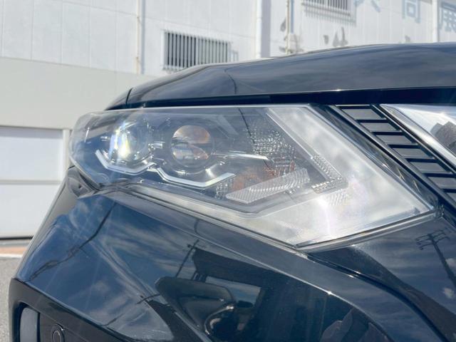 エクストレイル ２０Ｘｉ　禁煙車　純正９インチメモリーナビ　全周囲カメラ　プロパイロット　電動リアゲート　レザー調シート　ＥＴＣ　デジタルミラー　Ｂｌｕｅｔｏｏｔｈ　ＣＤ　フルセグ　純正１８インチアルミホイール（12枚目）