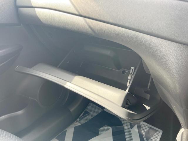 エクストレイル ２０Ｘｉ　禁煙車　純正９インチメモリーナビ　全周囲カメラ　プロパイロット　電動リアゲート　レザー調シート　ＥＴＣ　デジタルミラー　Ｂｌｕｅｔｏｏｔｈ　ＣＤ　フルセグ　純正１８インチアルミホイール（50枚目）