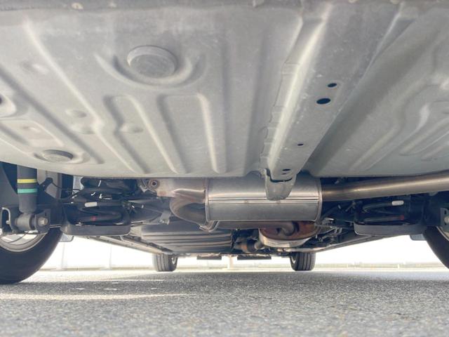 エスクァイア Gi ブラックテーラード 禁煙車 純正ナビ バックカメラ ドライブレコーダー ETC プリクラッシュセーフティ HIDヘッドライト 純正16インチアルミホイール クルーズコントロール オートエアコン(19枚目)