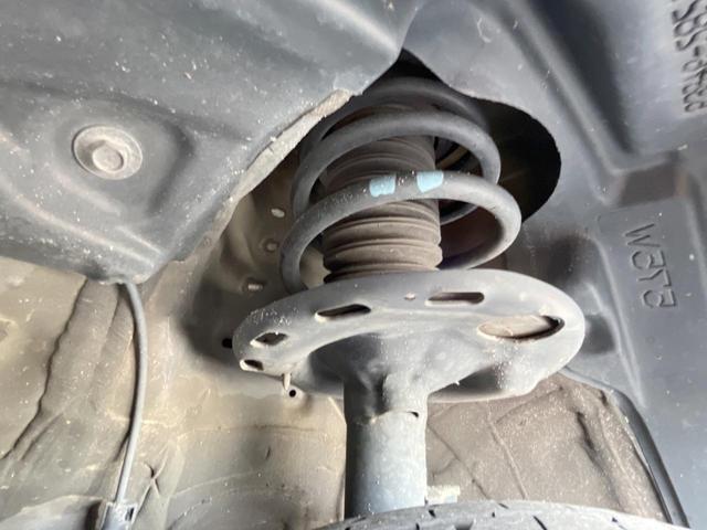 エスクァイア Gi ブラックテーラード 禁煙車 純正ナビ バックカメラ ドライブレコーダー ETC プリクラッシュセーフティ HIDヘッドライト 純正16インチアルミホイール クルーズコントロール オートエアコン(21枚目)