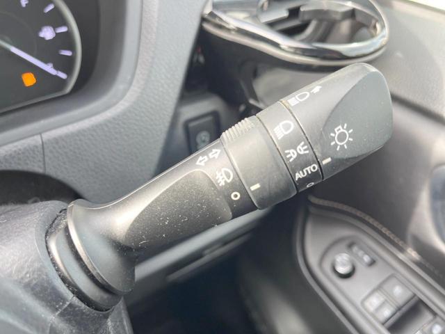 エスクァイア Gi ブラックテーラード 禁煙車 純正ナビ バックカメラ ドライブレコーダー ETC プリクラッシュセーフティ HIDヘッドライト 純正16インチアルミホイール クルーズコントロール オートエアコン(41枚目)