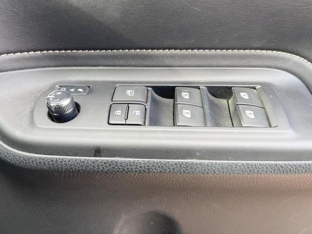 エスクァイア Gi ブラックテーラード 禁煙車 純正ナビ バックカメラ ドライブレコーダー ETC プリクラッシュセーフティ HIDヘッドライト 純正16インチアルミホイール クルーズコントロール オートエアコン(42枚目)