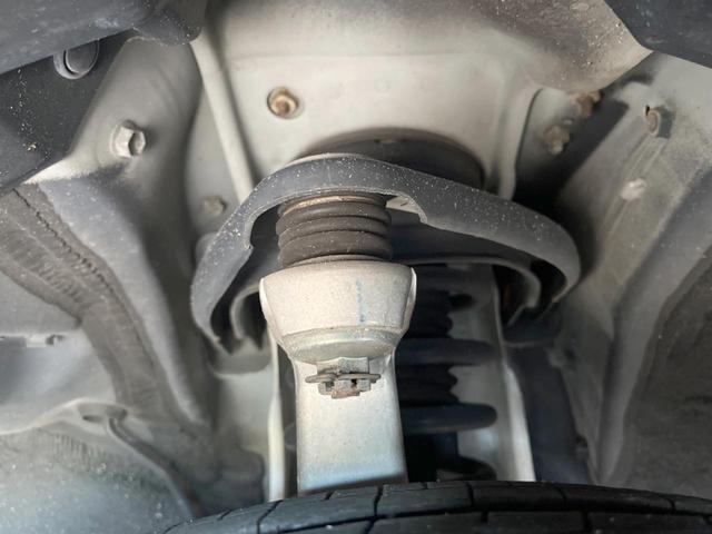 クラウン ロイヤルサルーンG 純正HDDナビ バックカメラ スマートキー HIDヘッド ビルトインETC クルコン オートライト デュアルエアコン 純正16インチアルミ CD DVD再生 フルセグ(20枚目)