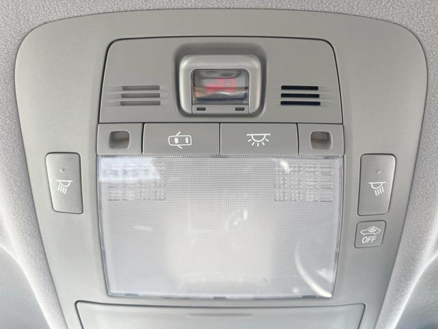 クラウン ロイヤルサルーンG 純正HDDナビ バックカメラ スマートキー HIDヘッド ビルトインETC クルコン オートライト デュアルエアコン 純正16インチアルミ CD DVD再生 フルセグ(35枚目)