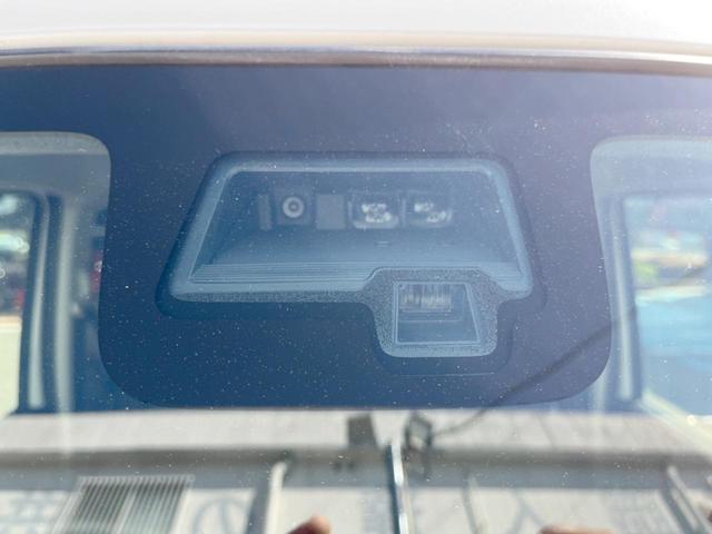 スペーシアカスタム ハイブリッドXSターボ 両側電動ドア 純正SDナビ バックカメラ 衝突被害軽減システム レーダークルーズ ハーフレザーシート シートヒーター コーナーセンサー スマートキー LEDヘッド ビルトインETC オートハイビーム(5枚目)