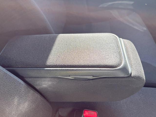 ムーヴキャンバス Ｘメイクアップ　ＳＡＩＩ　禁煙車　ＳＤナビ　バックカメラ　スマートアシスト　両側電動スライドドア　キーフリーシステム　純正１４インチスチールホイール　オートエアコン　アイドリングストップ　ヘッドライトリベライザー（40枚目）