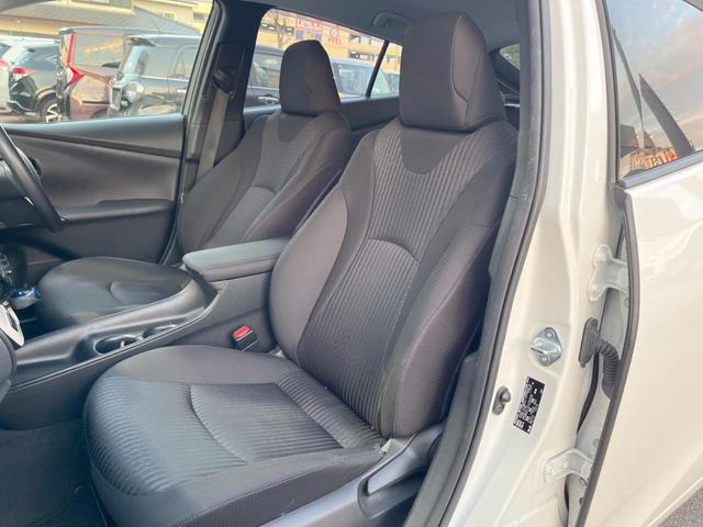 プリウス Ｓセーフティプラス　禁煙車　純正ナビ　バックカメラ　ドライブレコーダー　ＥＴＣ　プリクラッシュセーフティ　ヘッドアップ　ＬＥＤヘッドライト　純正１５インチアルミホイール　スマートキー　オートエアコン（19枚目）