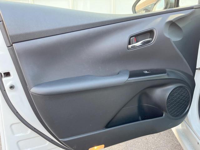 プリウス Ｓセーフティプラス　禁煙車　純正ナビ　バックカメラ　ドライブレコーダー　ＥＴＣ　プリクラッシュセーフティ　ヘッドアップ　ＬＥＤヘッドライト　純正１５インチアルミホイール　スマートキー　オートエアコン（29枚目）