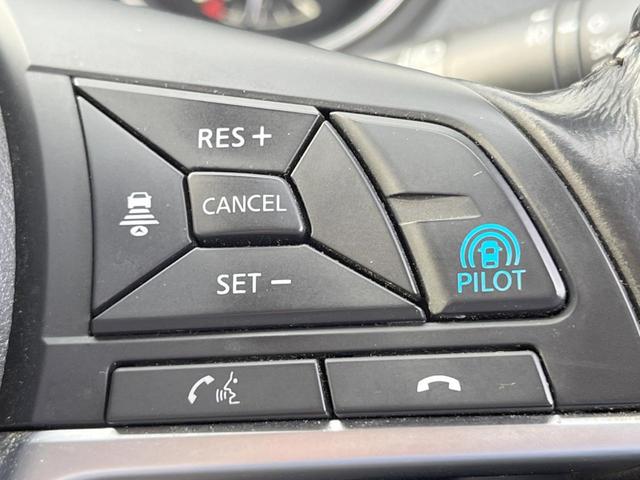 エクストレイル 20X ハイブリッド エクストリーマーX パノラマルーフ 禁煙車 純正ナビ アラウンドビューモニター ETC インテリジェントキー オートエアコン ルーフレール レーダクルーズコントロール LEDヘッドライト 純正18インチアルミホイール(41枚目)