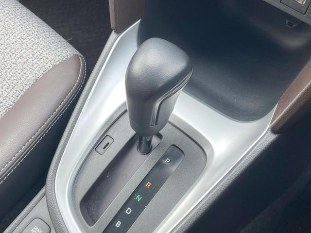 ヤリスクロス ハイブリッドZ バックカメラ 衝突被害軽減システム 禁煙車 ハーフレザーシート パワーシート コーナーセンサー スマートキー LEDヘッドライト ETC 純正18インチアルミ オートハイビーム 車線逸脱警報(47枚目)