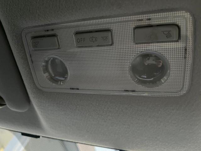 アクア S 禁煙車 SDナビ スマートキー HIDヘッドライト ビルトインETC オートライト オートエアコン CD DVD再生 フルセグ Bluetooth接続 衝突安全ボディ トラクションコントロール(40枚目)