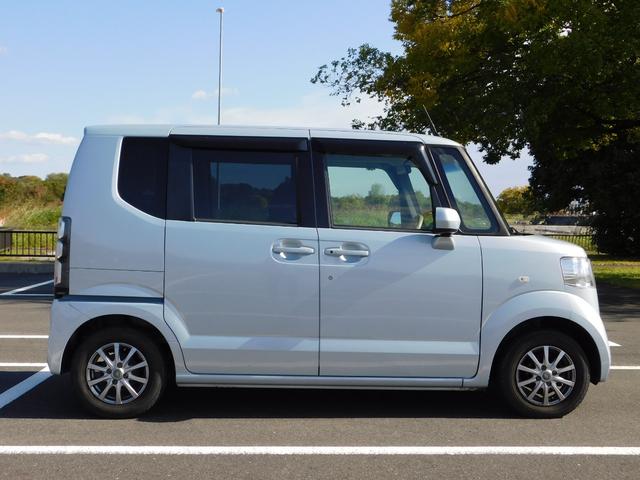 Ｎ－ＢＯＸ Ｇ・Ｌパッケージ　試乗／ＥＴＣ／バックカメラ／フルセグＴＶ／ナビ／パワースライドドア／電動格納サイドミラー／スマートキー／アルミホイール／オートエアコン（4枚目）