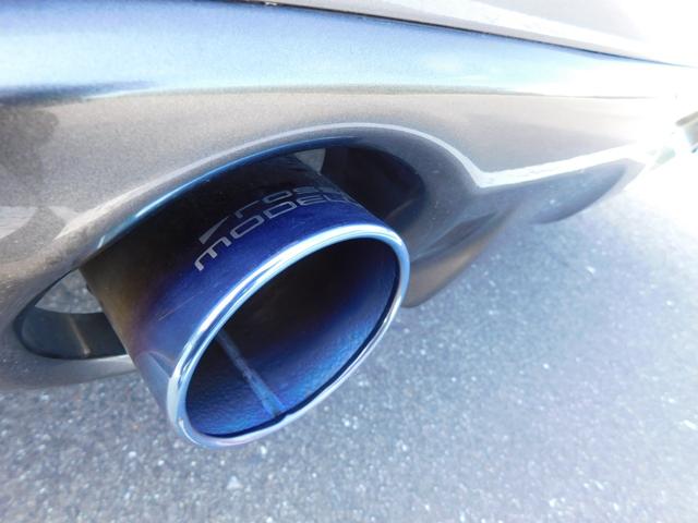 スイフトスポーツ ベースグレード　ディスチャージヘッドランプ装着車　６ＭＴ／クルーズコントロール／社外マフラー／純正アルミ／オートライト／プッシュスタート／バックカメラ／ＥＴＣ／Ｂｌｕｅｔｏｏｔｈ／ＴＶ／ナビ／ＤＶＤ／横滑り抑制／保証付／車検２年（21枚目）