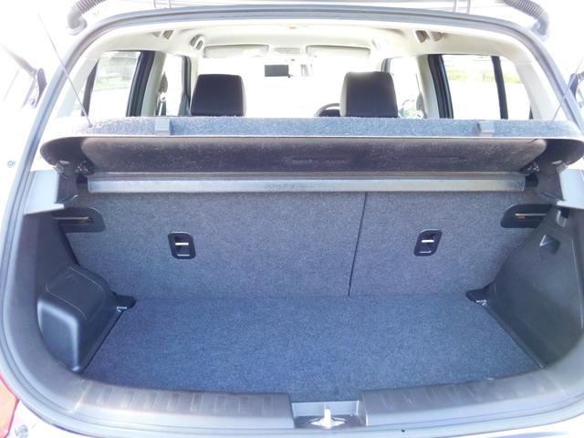 スイフトスポーツ ベースグレード　ディスチャージヘッドランプ装着車　６ＭＴ／クルーズコントロール／社外マフラー／純正アルミ／オートライト／プッシュスタート／バックカメラ／ＥＴＣ／Ｂｌｕｅｔｏｏｔｈ／ＴＶ／ナビ／ＤＶＤ／横滑り抑制／保証付／車検２年（42枚目）