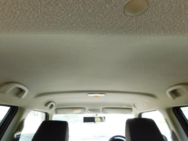 スイフトスポーツ ベースグレード　ディスチャージヘッドランプ装着車　６ＭＴ／クルーズコントロール／社外マフラー／純正アルミ／オートライト／プッシュスタート／バックカメラ／ＥＴＣ／Ｂｌｕｅｔｏｏｔｈ／ＴＶ／ナビ／ＤＶＤ／横滑り抑制／保証付／車検２年（43枚目）